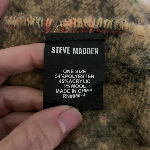 STEVE MADDEN Plaid & Animal Print Chunky Reversible Blanket Wrap Scarf‎ - OS - Picture 12 of 12